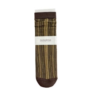 Women's olive vertical-stripe mid-calf socks — slouch
