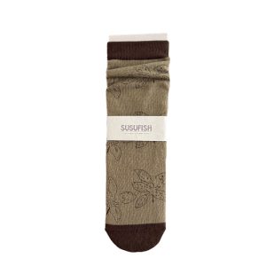 Women's sage floral jacquard mid-calf socks