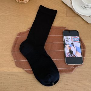 Women's thick mid-calf socks, black — seamless toe, stackable